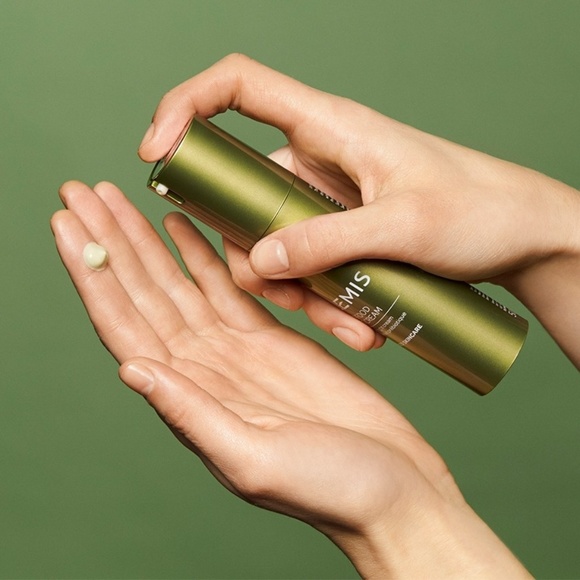 ELEMIS Superfood Night Cream Prebiotic Night Cream $50 - Picture 7 of 7